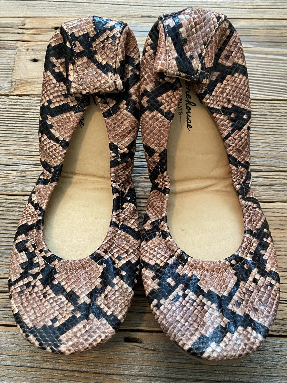 The Stonehouse Leather Foldable Flats. Snakeskin. 8.